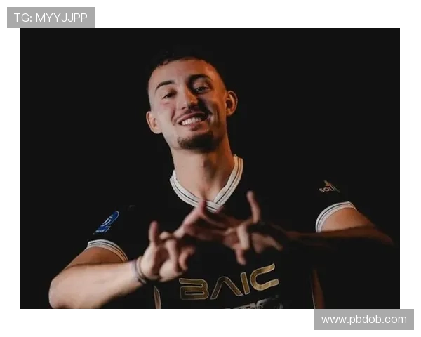 官方宣布詹纳加盟印尼德瓦联